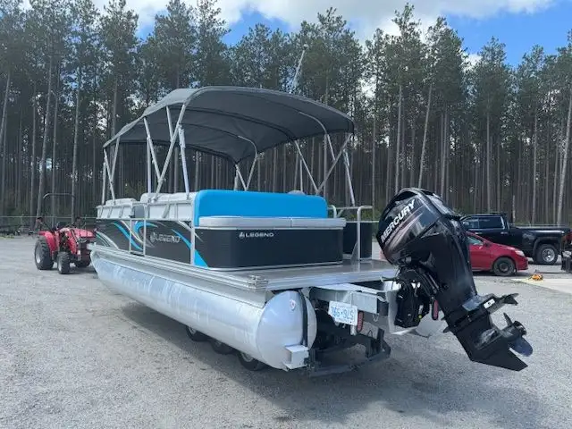 2018 21' LEGEND SPLASH COTTAGE PONTOON 40HP HIGH TORQUE 4-STROKE in Powerboats & Motorboats in Peterborough - Image 5