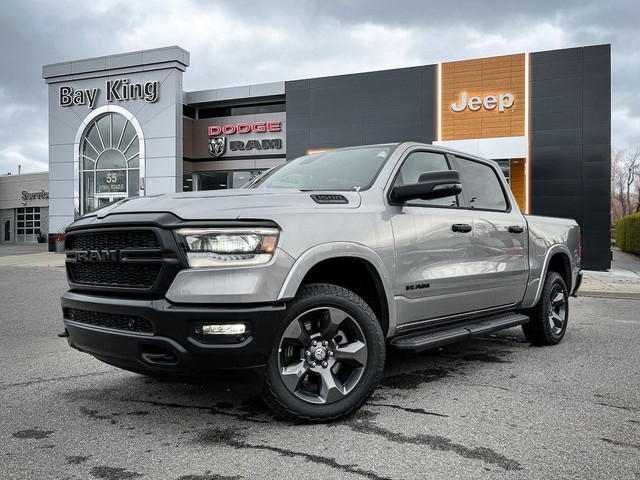 2024 Ram 1500 BIG HORN dans Autos et camions  à Hamilton