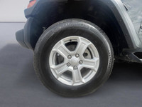 WE CAN GET YOU APPROVED ON THIS 2022 JEEP WRANGLER SPORT 4X4 TODAY FEATURED OPTIONS -Technology grou... (image 8)
