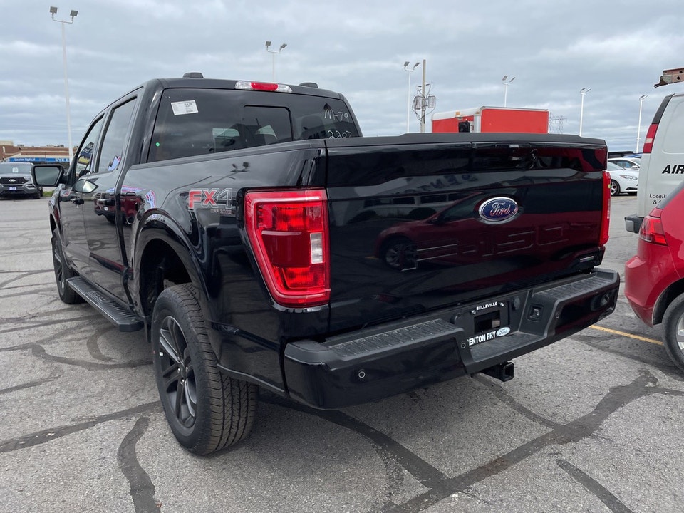  2022 Ford F-150 XLT SPORT CREW 302 PKG 3.5L PWR HEATED BUCKET SEATS NAVIGATION