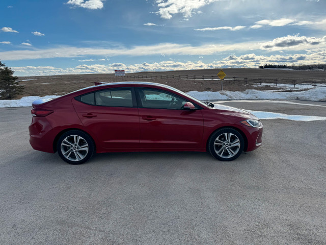 2017 Hyundai Elantra GLS  in Cars & Trucks in Calgary