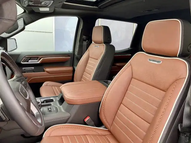 2025 GMC Sierra 1500 Crew Cab Denali Ultimate in Cars & Trucks in Edmonton - Image 14
