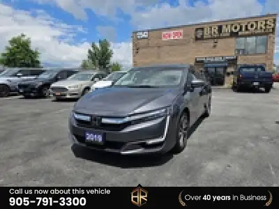 No accident, One Owner Ontario vehicle with Lot of Options! Call (905) 791-3300 - Grey Fabric interi...
