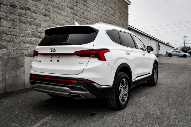 2023 Hyundai Santa Fe Preferred AWD • HEATED SEATS • NAVIGATION in Cars & Trucks in Kingston - Image 3