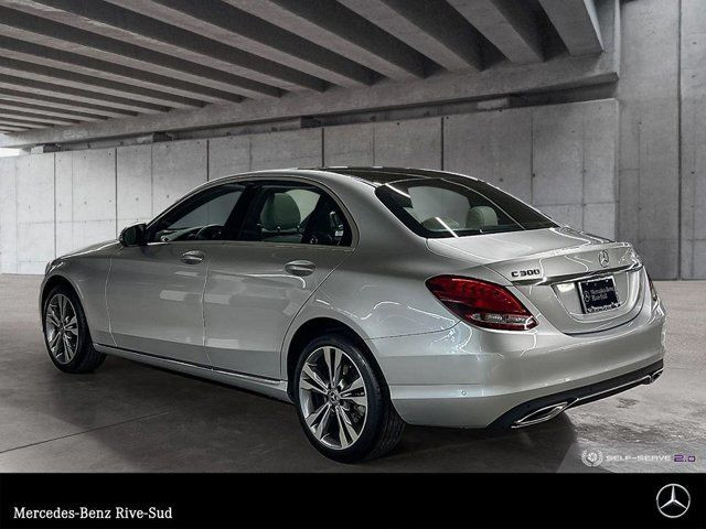 2017 Mercedes-Benz C 300 4MATIC Sedan * ENSEMBLE HAUT DE GAMME P in Cars & Trucks in Longueuil / South Shore - Image 3