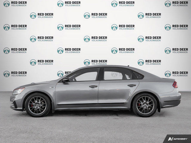 2018 Volkswagen Passat GT in Cars & Trucks in Red Deer - Image 4