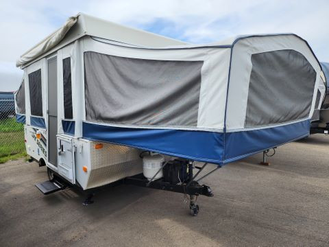 2008 Jayco 1007 in Travel Trailers & Campers in St. Albert - Image 2