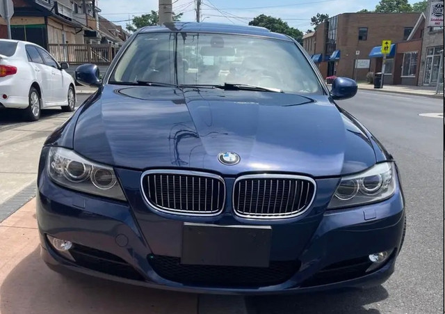 2011 BMW 3 Series Basic in Cars & Trucks in City of Toronto