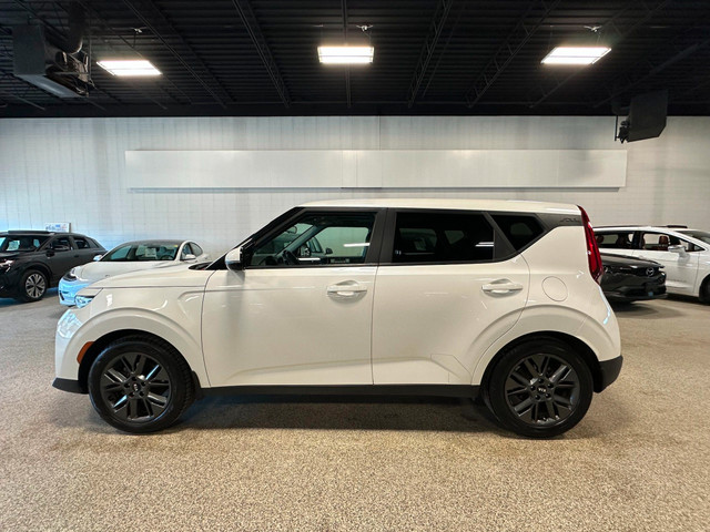2021 Kia Soul EX IMMACULATE SHAPE!!! in Cars & Trucks in Calgary - Image 2