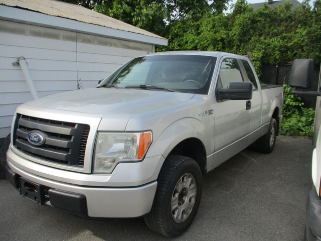 2012 Ford F-150 XLT 2X4 MECANIQUE TRES BONNE CONDITION in Cars & Trucks in Laval / North Shore - Image 2