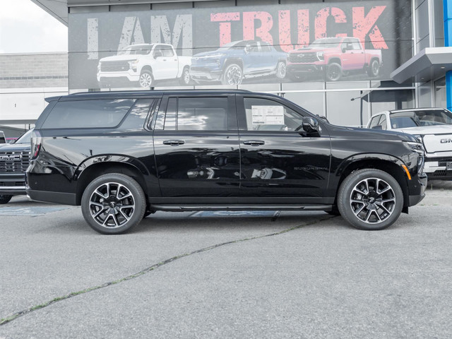 2025 Chevrolet Suburban RST- 22 Inch Wheels | Panoramic Sunroof in Cars & Trucks in Markham / York Region - Image 3