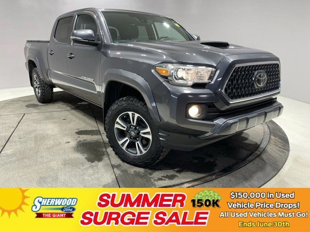 2018 Toyota Tacoma SR5 - CLEAN CARFAX in Cars & Trucks in Strathcona County