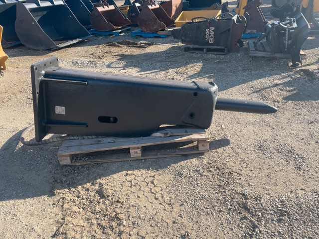 ICM Excavator Hammer 200/250 series c/w lugs WINTER SALES EVENT in Heavy Equipment in St. Albert - Image 2