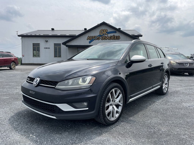 2017 Volkswagen Golf Alltrack Alltrack in Cars & Trucks in Sherbrooke