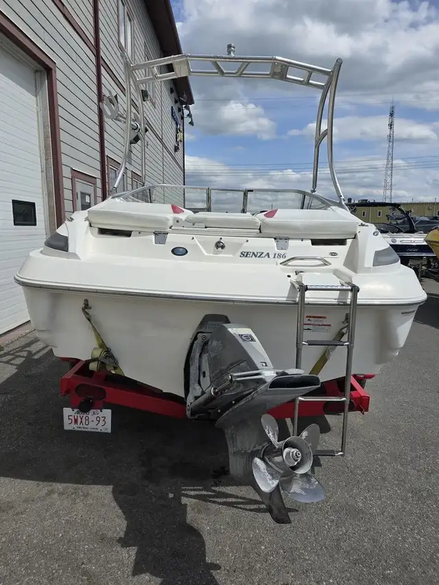2008 Larson SENZA 186 FINANCING AVAILABLE in Powerboats & Motorboats in Saskatoon - Image 10