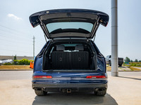 | ONE OWNER | NO REPORTED ACCIDENTS | Experience luxury, performance, and advanced technology with t... (image 6)