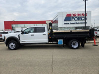 2023 Ford Super Duty F-550 DRW XLT 4WD Crew Cab 203" WB 84" CA, 6.7L V8 Diesel, 12ft Gravel Box, Key... (image 3)