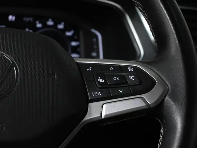 2022 Volkswagen Tiguan Comfortline Leather Adaptive Cruise Digit in Cars & Trucks in Kitchener / Waterloo - Image 17