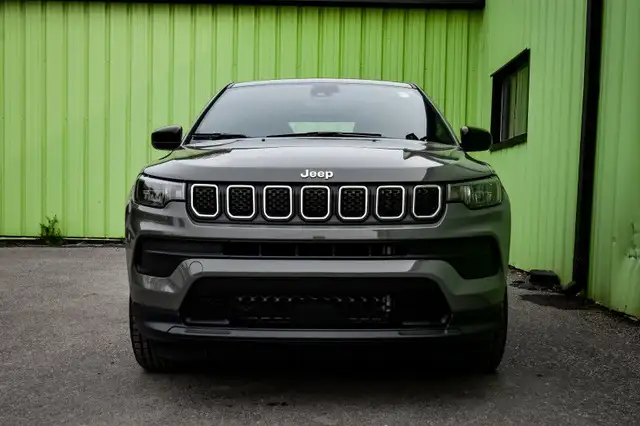 2024 Jeep Compass Sport • HEATED SEATS • LANE KEEP ASSIST • CP/A in Cars & Trucks in Ottawa - Image 5