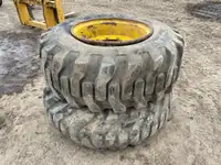 17.5-25 loader tires in very good shape just $499 each