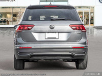This Volkswagen Tiguan delivers a Intercooled Turbo Regular Unleaded I-4 2.0 L/121 engine powering t... (image 5)
