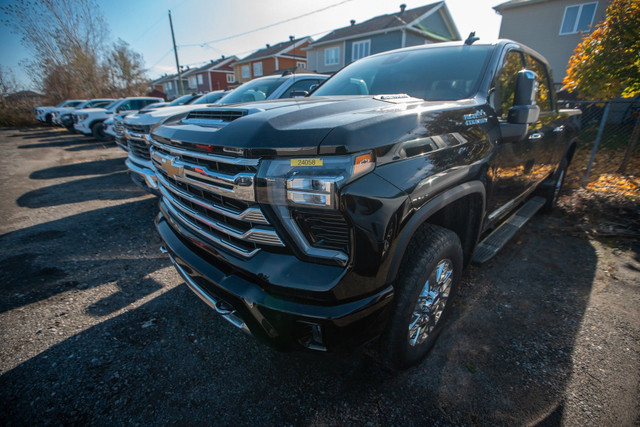 2024 Chevrolet Silverado 2500HD High Country TOIT in Cars & Trucks in Longueuil / South Shore - Image 2