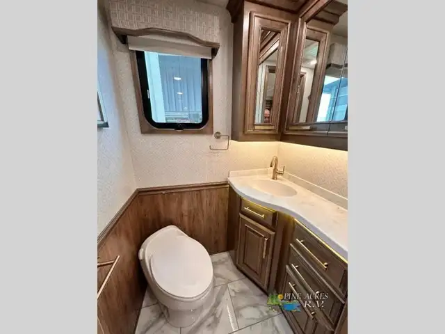 2023 Entegra Coach Cornerstone 45B 605 h.p. 26K Miles in RVs & Motorhomes in Moncton - Image 46