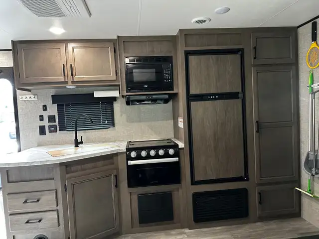 2022 Jayco Jayflight in Travel Trailers & Campers in Cambridge - Image 11