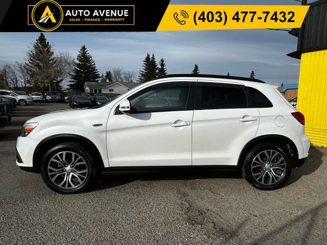 2018 Mitsubishi RVR SE - 4X4 in Cars & Trucks in Calgary - Image 2