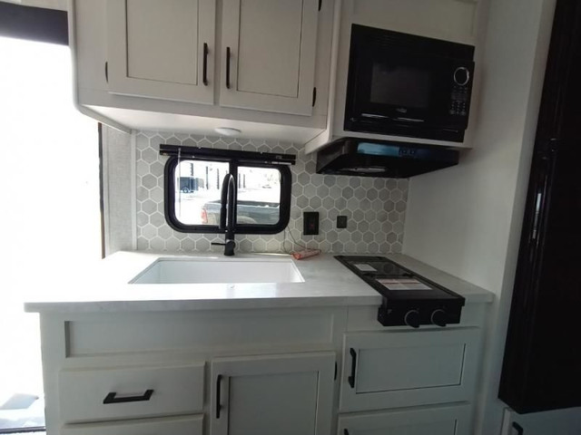 2024 Highland Ridge RV Open Range Conventional 19BH in Travel Trailers & Campers in Red Deer - Image 4