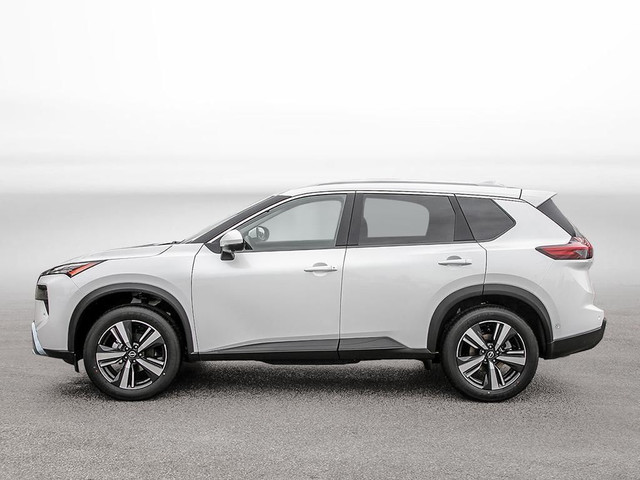 2025 Nissan Rogue SL in Cars & Trucks in Oshawa / Durham Region - Image 3