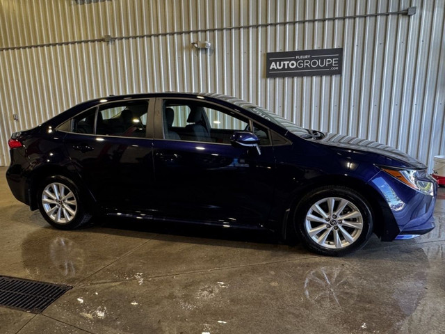 2024 Toyota Corolla LE Auto AC Cam Toit in Cars & Trucks in Gatineau - Image 3
