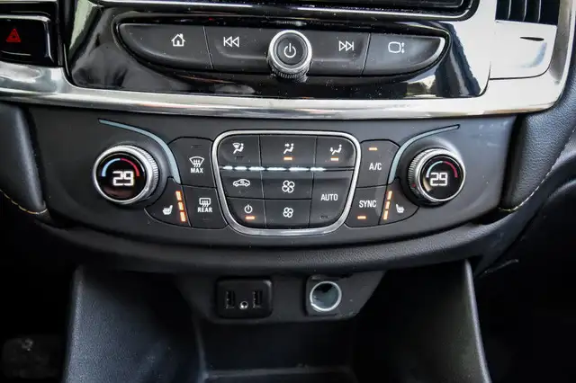 2021 Chevrolet Traverse LT Cloth • 7 PASSENGER • HEATED SEATS in Cars & Trucks in Ottawa - Image 23