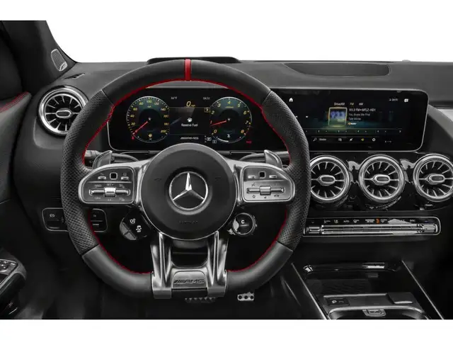 2021 Mercedes-Benz AMG GLA 45 GLA45 AMG!!! PRICED TO MOVE! dans Autos et camions dans Région de Markham/York - Image 5