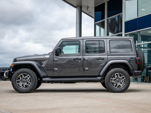 2025 Jeep Wrangler Sahara in Cars & Trucks in Barrie - Image 4