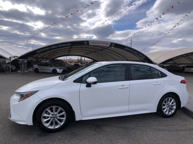 2022 Toyota Corolla LE in Cars & Trucks in Calgary - Image 4