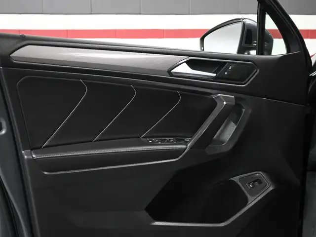 2022 Volkswagen Tiguan Comfortline Leather Adaptive Cruise Digit in Cars & Trucks in Kitchener / Waterloo - Image 12