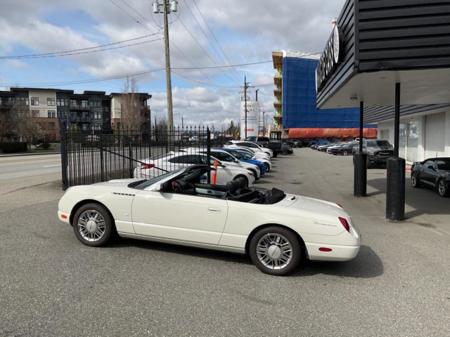  2003 Ford Thunderbird 2dr Conv w/Hardtop Deluxe in Cars & Trucks in Delta/Surrey/Langley - Image 4