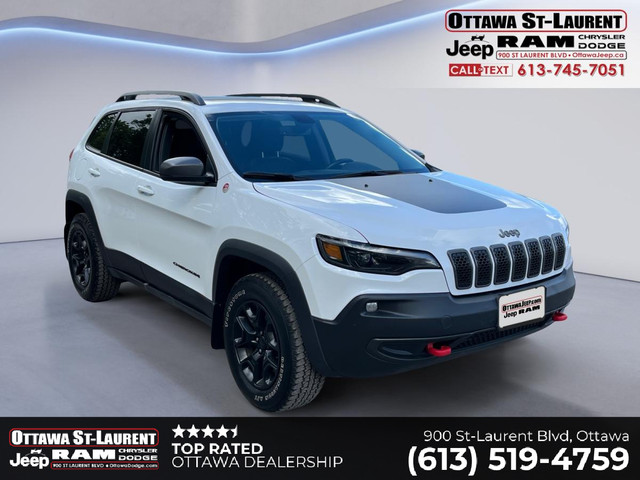 2021 Jeep Cherokee 4x4 Trailhawk in Cars & Trucks in Ottawa