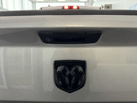 HEATED SEATS & WHEEL GROUP, ELECTRONICS CONVENIENCE GROUP, SPORT PERFORMANCE HOOD, LUXURY GROUP, REM... (image 5)