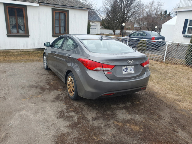 2013 Hyundai Elantra GL in Cars & Trucks in Rimouski / Bas-St-Laurent - Image 4