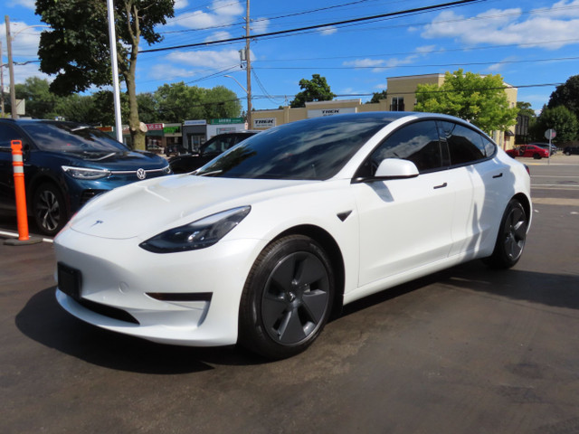 2021 Tesla Model 3 STANDARD RANGE PLUS - Blind Spot Monitor !!! in Cars & Trucks in Oakville / Halton Region - Image 4