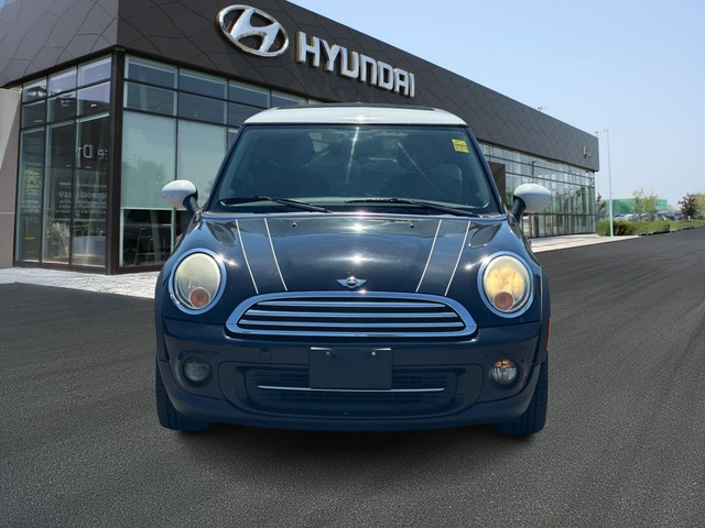 2011 MINI Cooper Base in Cars & Trucks in Oshawa / Durham Region - Image 2