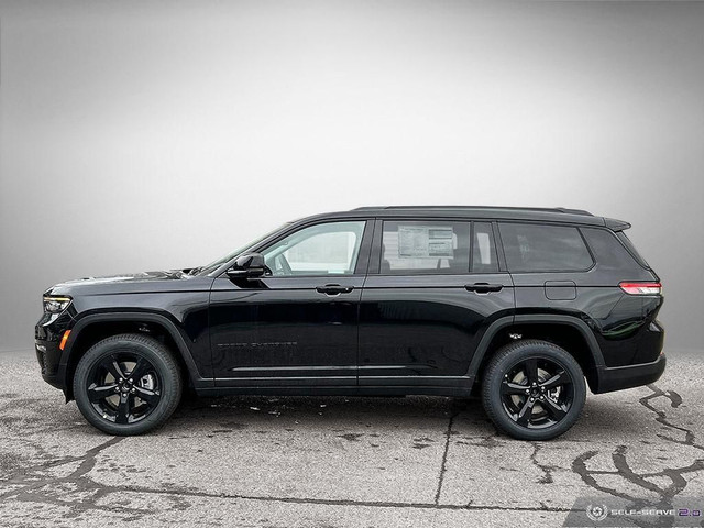  2024 Jeep Grand Cherokee L LIMITED | DEMO | PANO SUNROOF | HEAT in Cars & Trucks in Oakville / Halton Region - Image 3