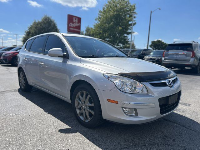 2012 Hyundai Elantra Touring in Cars & Trucks in Hamilton - Image 3