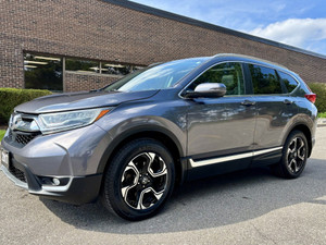2017 Honda CR-V Touring AWD * NO Accidents * Top Of The Line *
