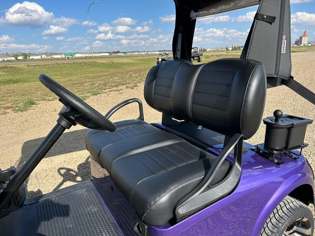 2023 E-Z-GO RXV ELITE LITHIUM GOLF CART in ATVs in Swift Current - Image 4