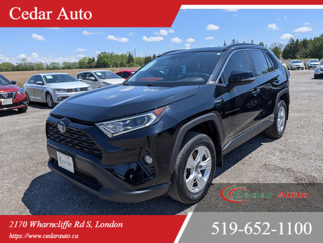 2019 Toyota RAV4 Hybrid XLE Hybrid in Cars & Trucks in London - Image 2