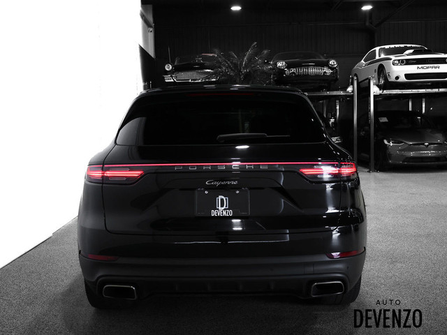 2022 Porsche Cayenne AWD Premium Package in Cars & Trucks in Laval / North Shore - Image 4