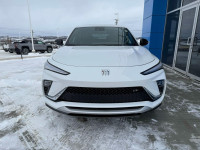 Engine: 1.2L TURBO 3cyl. L/100Km City: 8.4 L/100Km Hwy: 7.4 (image 1)